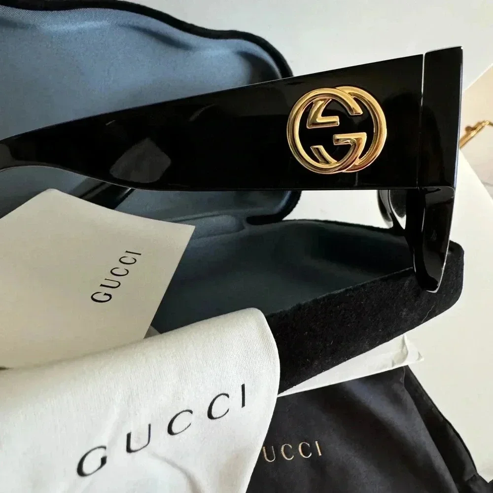 Gucci sunglasses large black 💞 - Picture 10 of 13